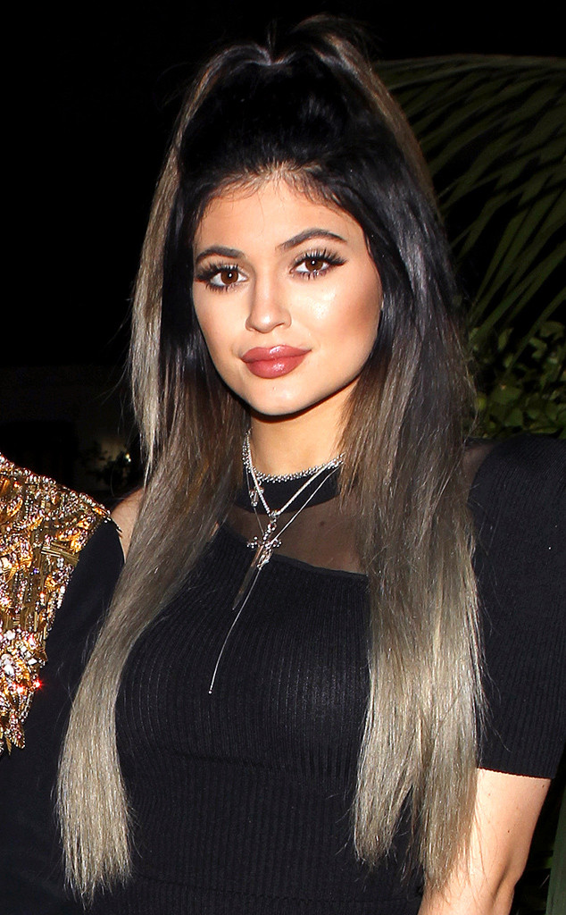 Kylie Jenner S Hair Evolution Which Color Was Her Craziest Ever